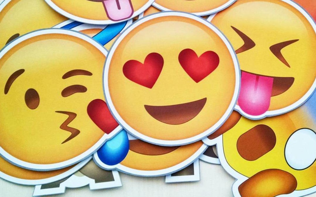 Manual de etiqueta para redes sociales: los sí y los no de WhatsApp